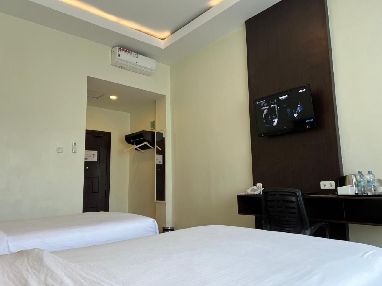 Kirei Hotel Bantaeng Luaran gambar