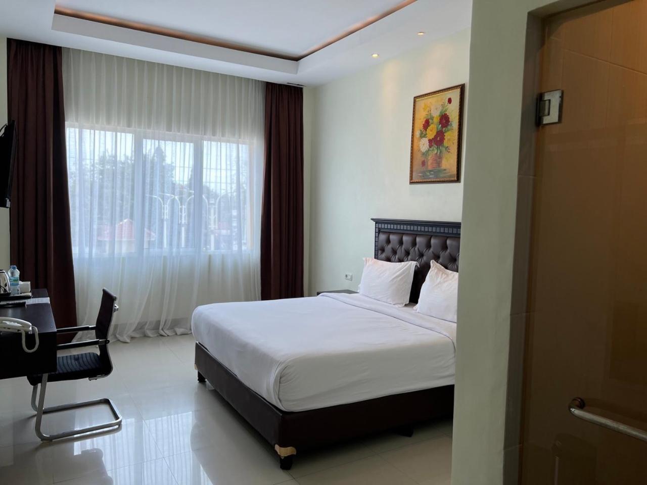 Kirei Hotel Bantaeng Luaran gambar