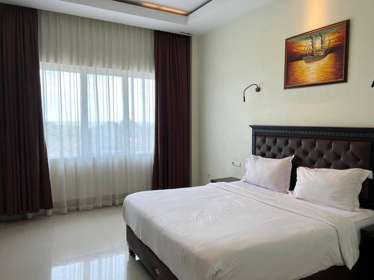 Kirei Hotel Bantaeng Luaran gambar