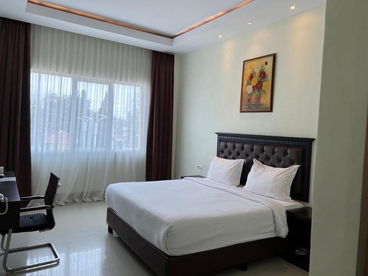 Kirei Hotel Bantaeng Luaran gambar