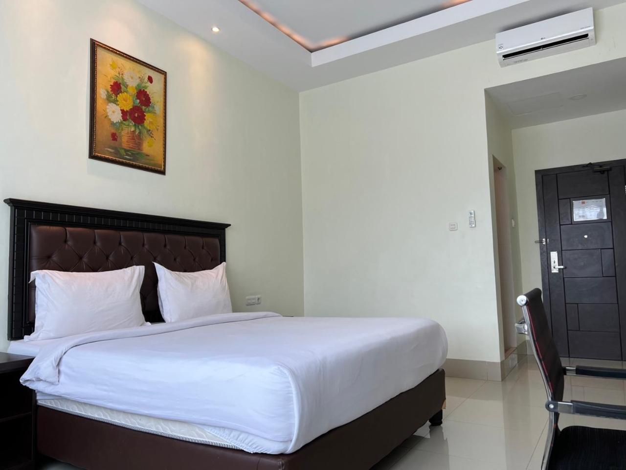 Kirei Hotel Bantaeng Luaran gambar