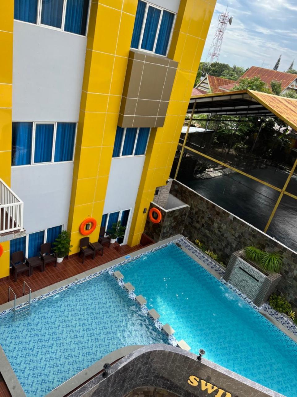 Kirei Hotel Bantaeng Luaran gambar