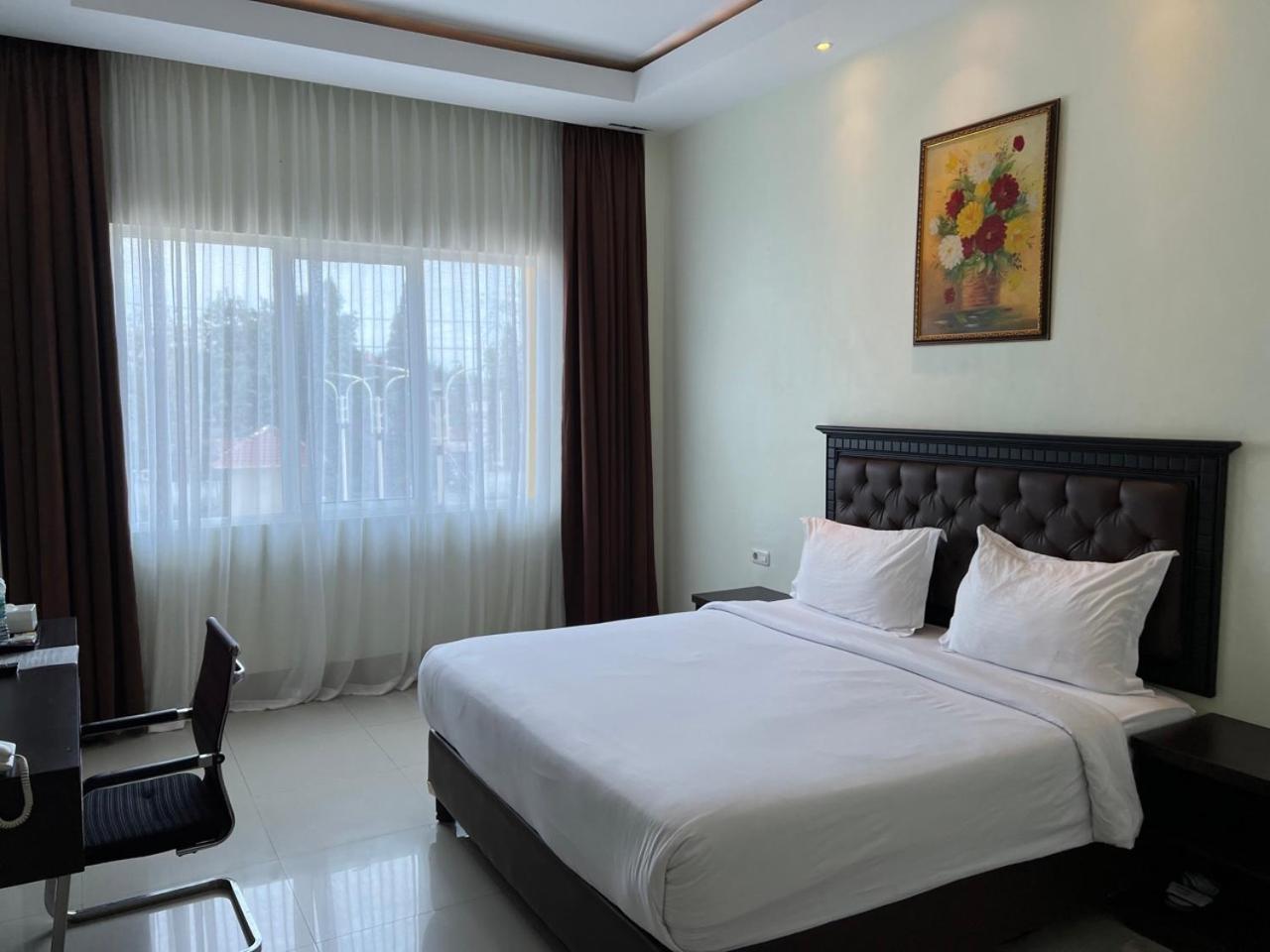 Kirei Hotel Bantaeng Luaran gambar