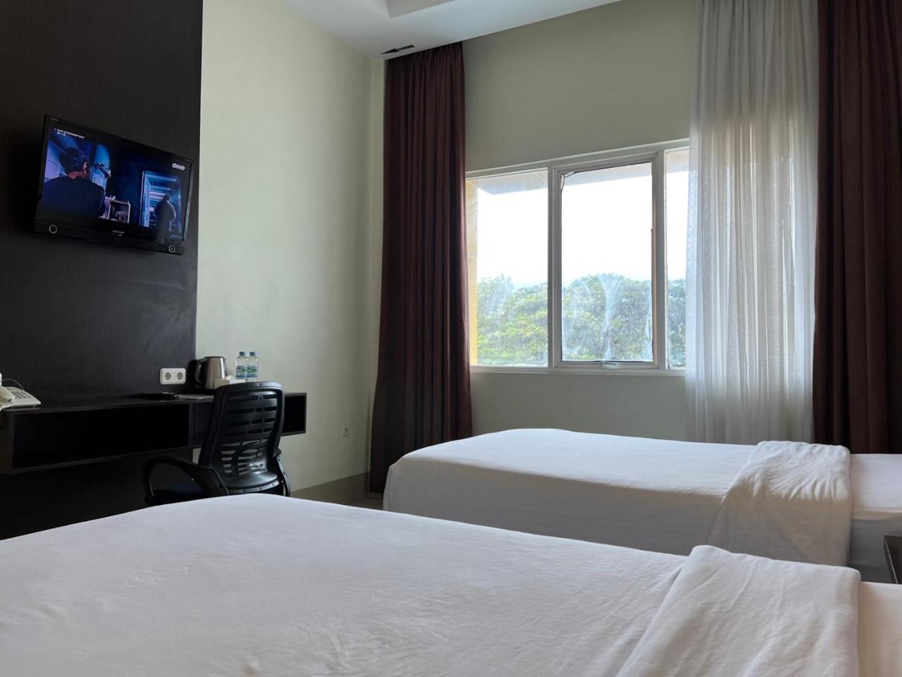 Kirei Hotel Bantaeng Luaran gambar