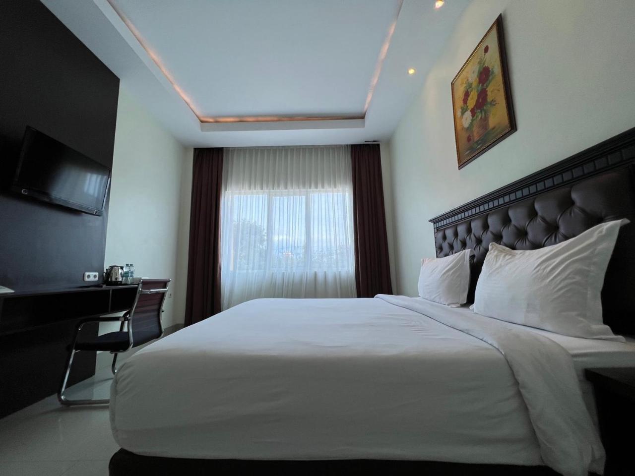 Kirei Hotel Bantaeng Luaran gambar