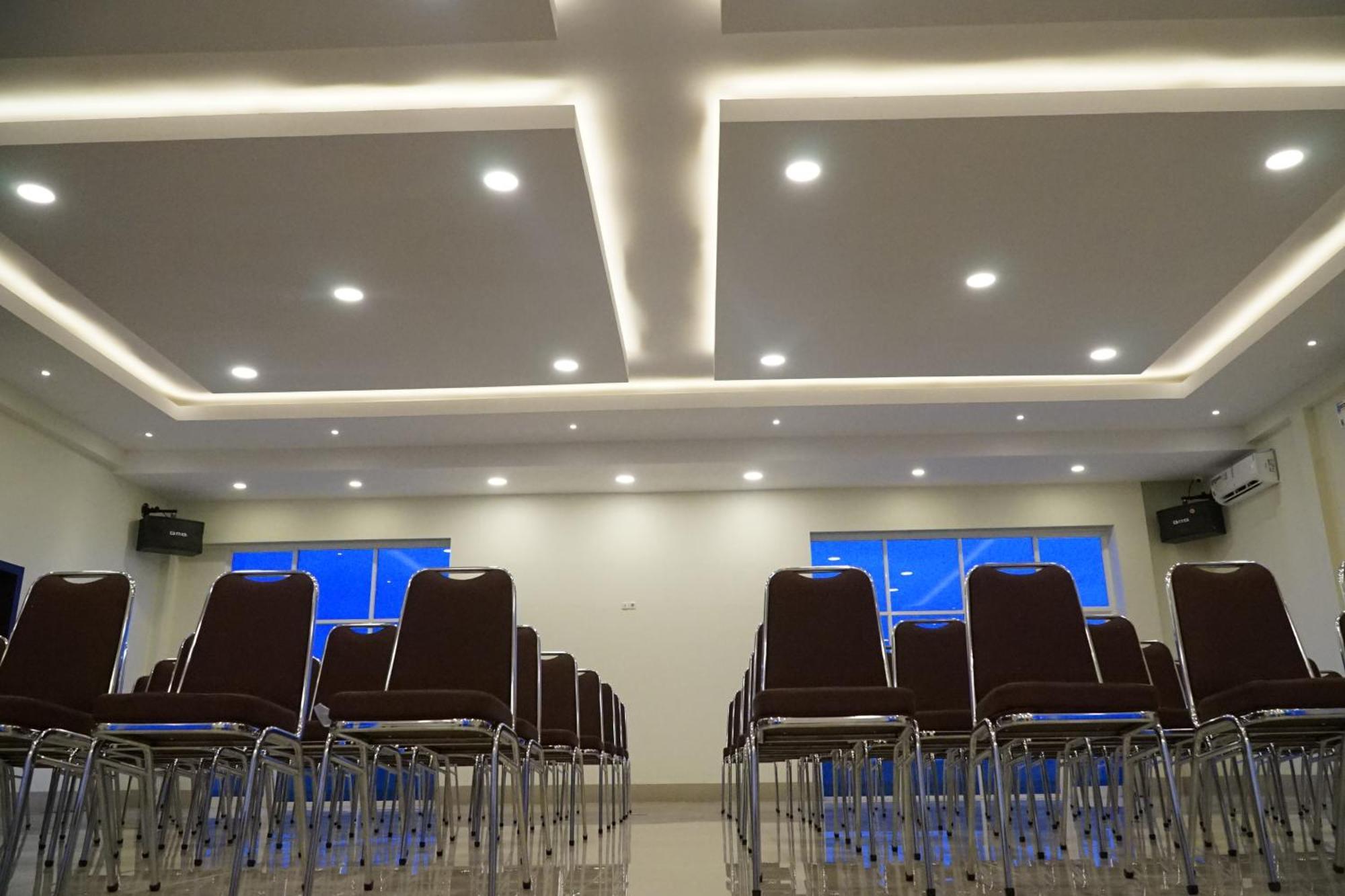 Kirei Hotel Bantaeng Luaran gambar