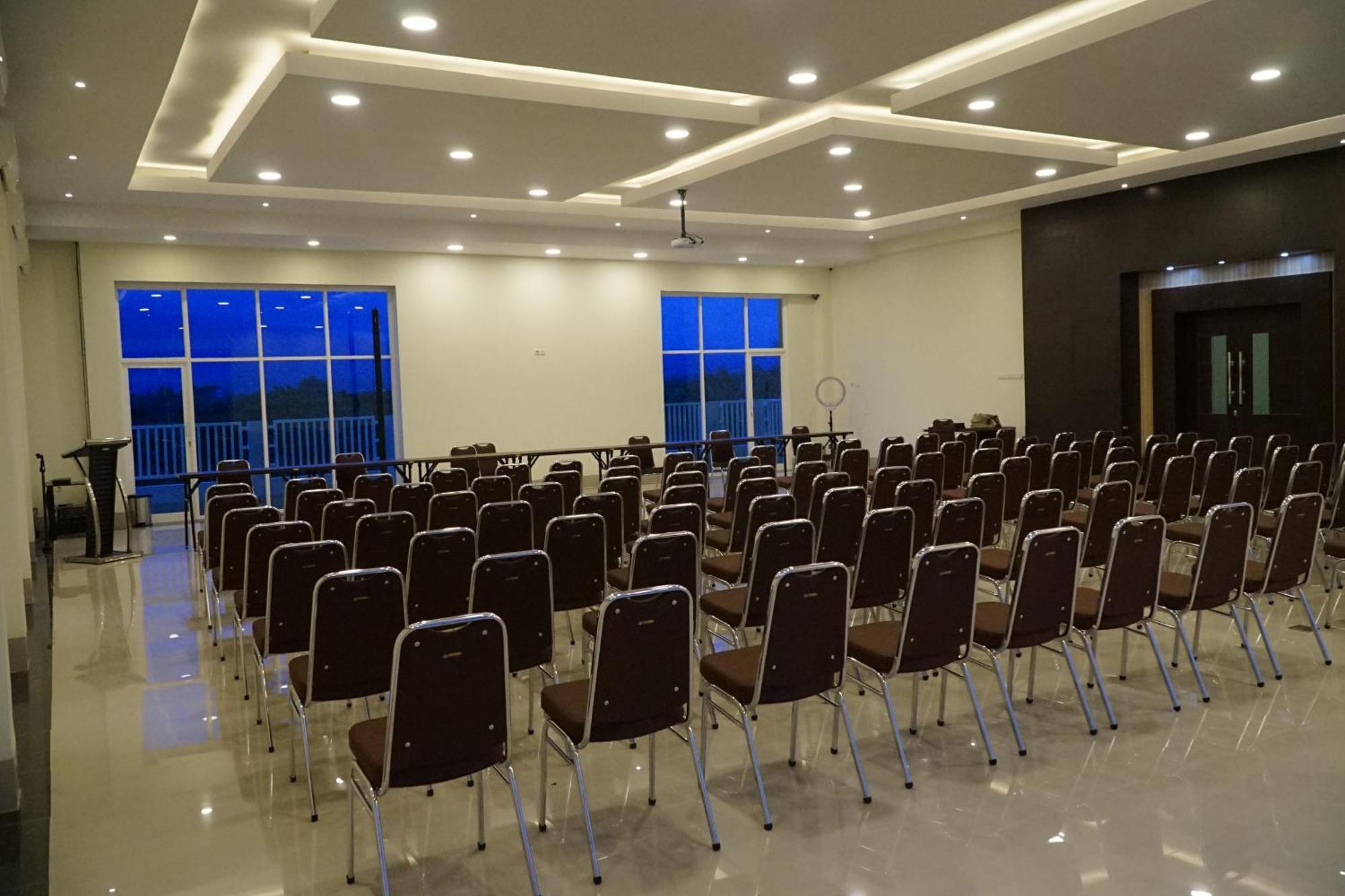 Kirei Hotel Bantaeng Luaran gambar