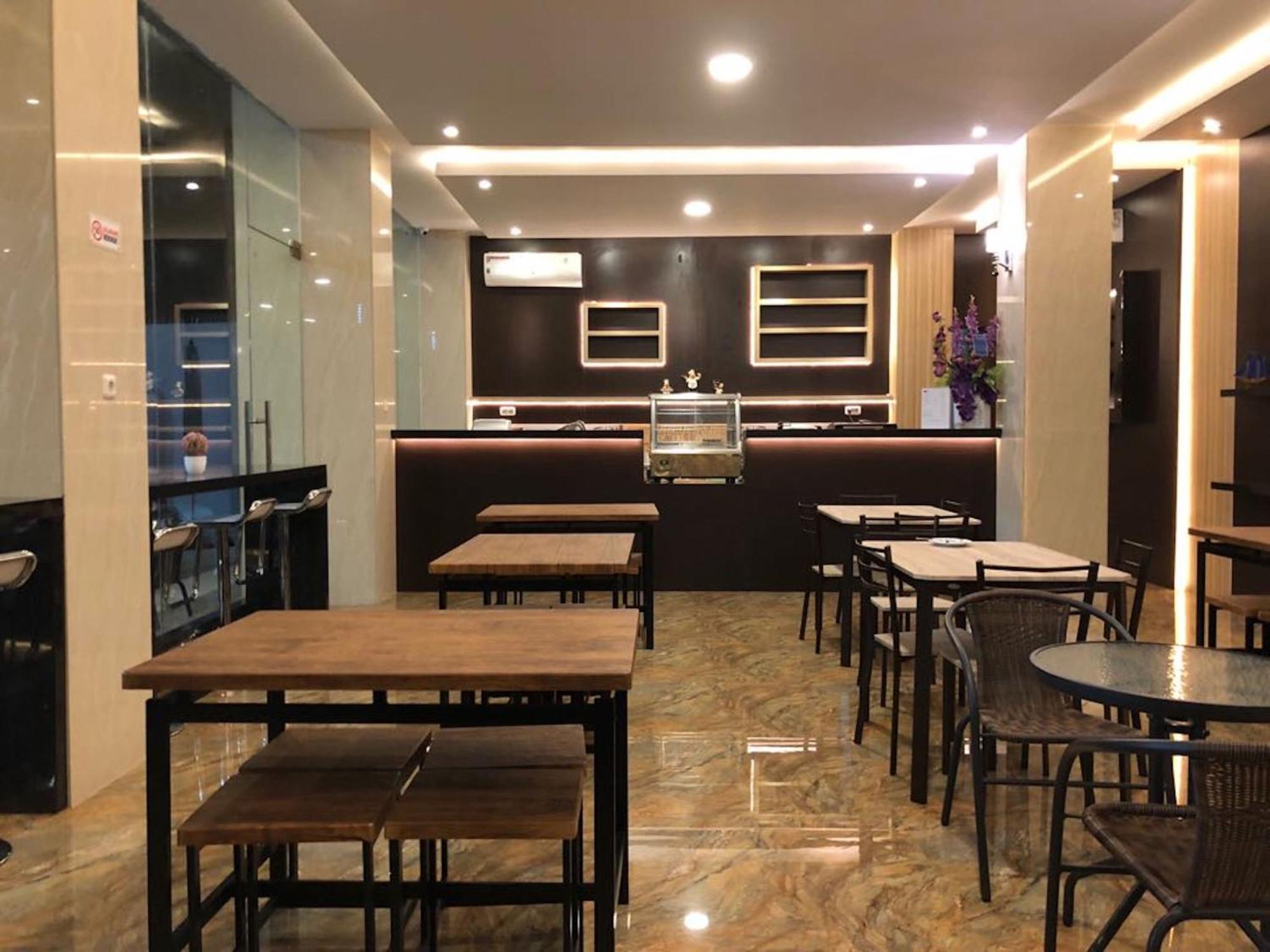 Kirei Hotel Bantaeng Luaran gambar